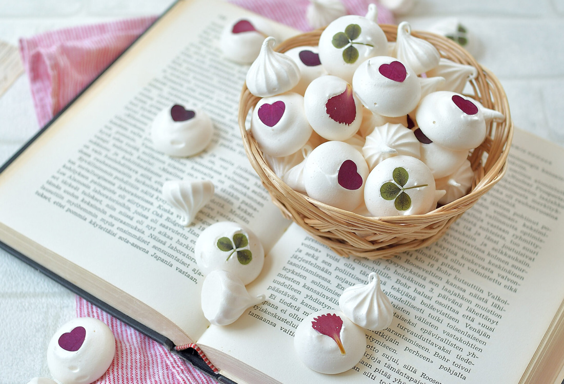 Meringue Cookies