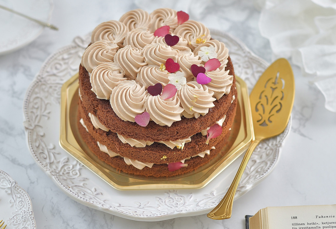 Naked Cake